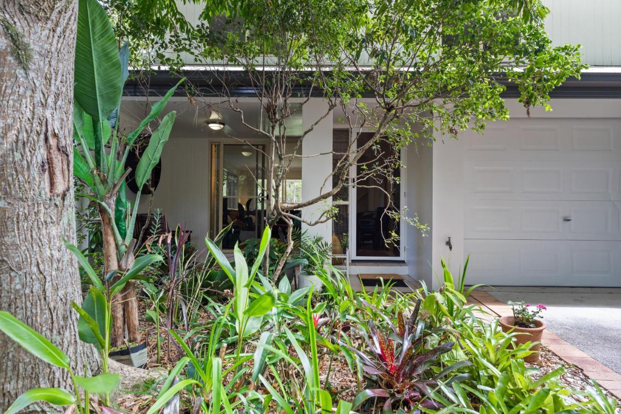 Treetops Lakeside Apartments Byron Bay Kültér fotó